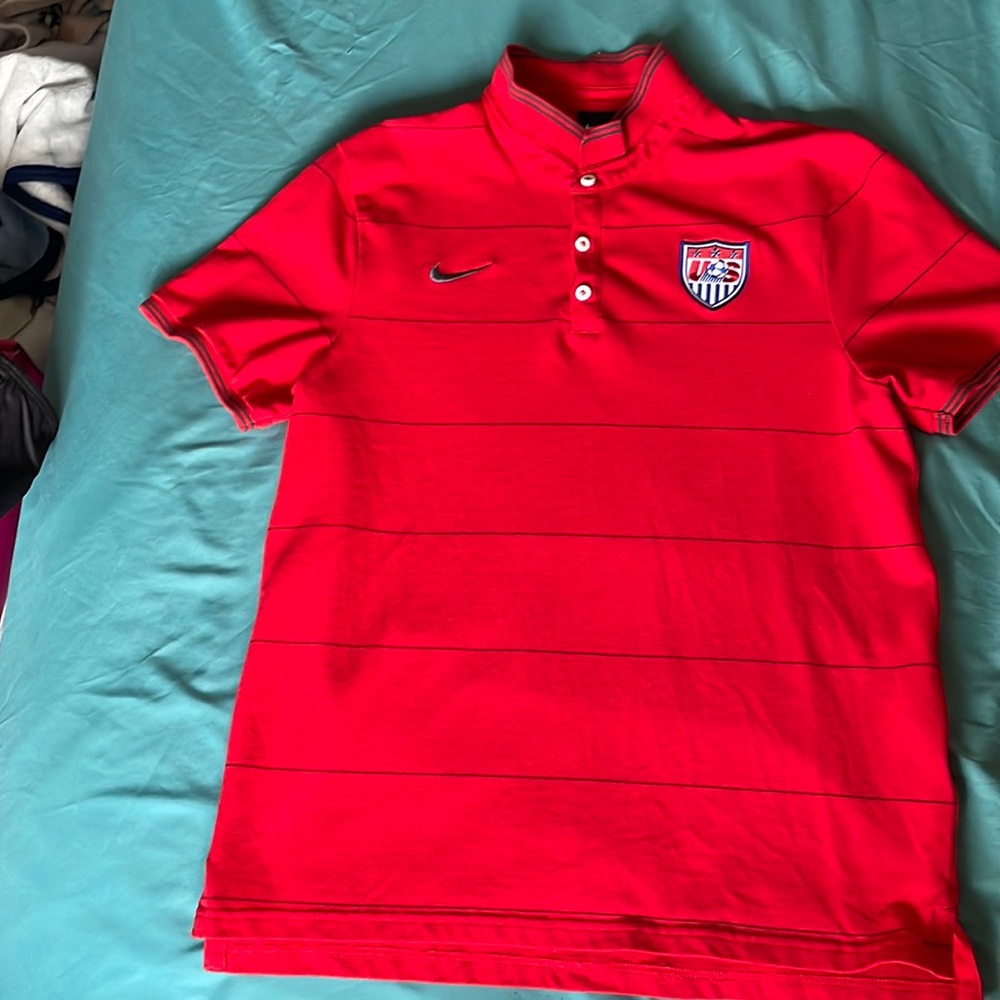 Nike USA Soccer Polo size L 100% cotton